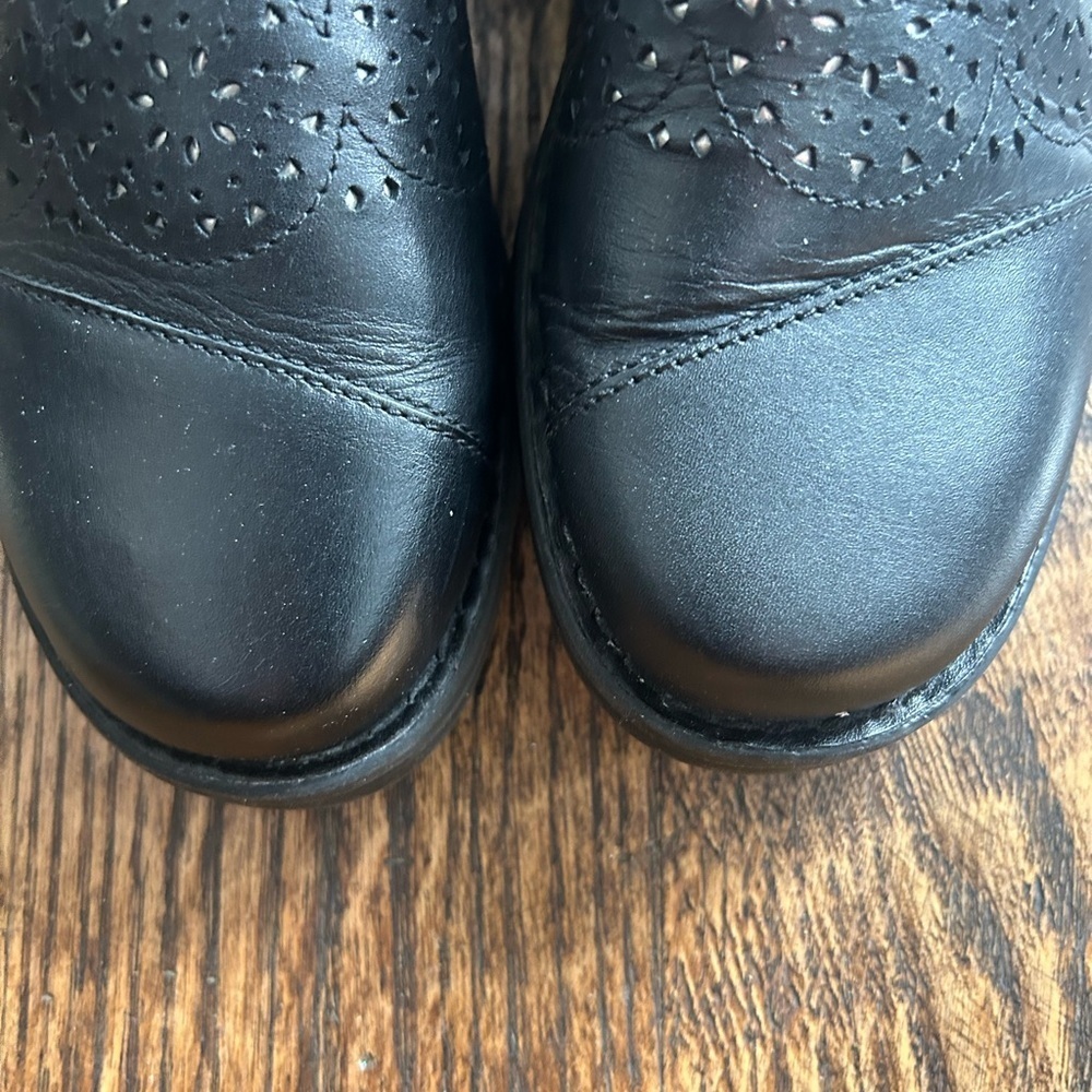 Clarks Collection Ladies Black Slip on Shoes Size 8M Cushioned Mules Clogs - Picture 4 of 9
